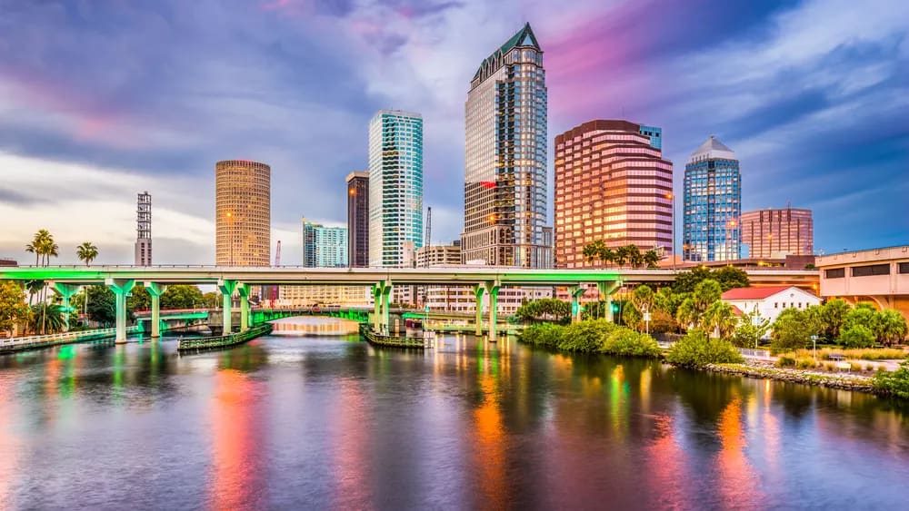 Moving To Tampa Here Are 13 Things To Know Extra Space Storage